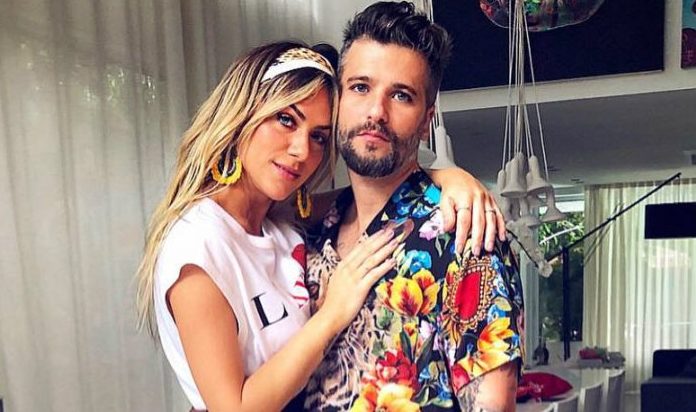 Giovanna Ewbank nega crise e suposta traição do marido Bruno Gagliasso