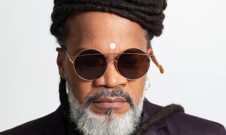 Carlinhos Brown tem dívida imobiliária de R$ 510 mil; saiba mais