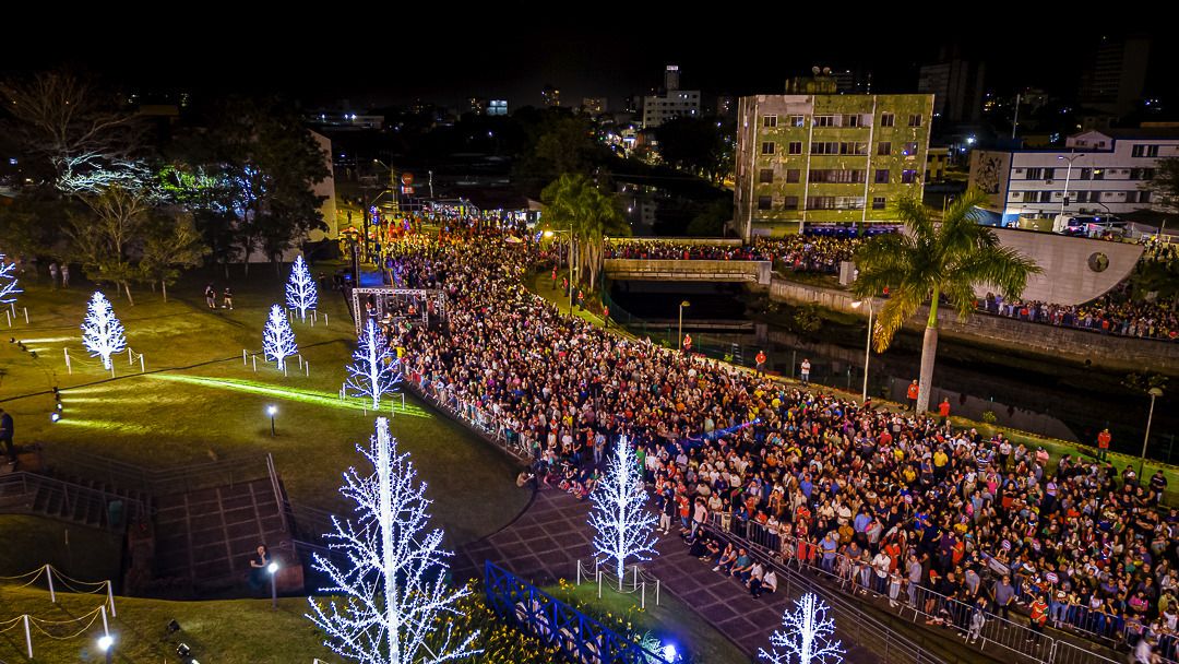 Inscrições abertas para grupos se apresentarem no Palco Cultural do Natal de Joinville
