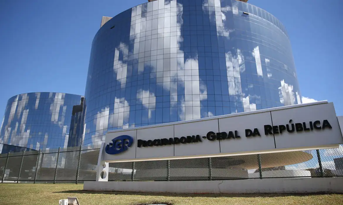 PGR reage e pede manutenção da Lei da Dosimetria