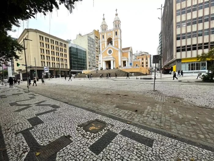 Florianópolis vai ouvir moradores sobre trânsito; confira datas e locais