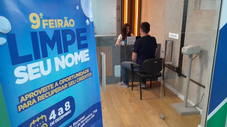 Blumenau: Feirão Limpe Seu Nome recupera quase R$ 3 milhões em 5 dias