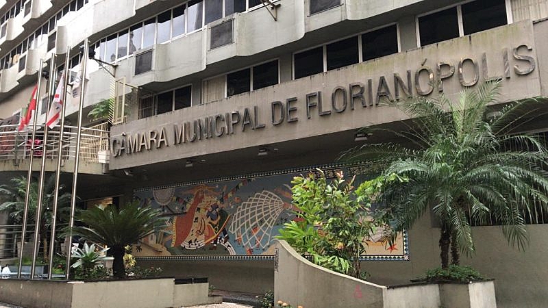 Conheça um a um os 23 vereadores eleitos em Florianópolis