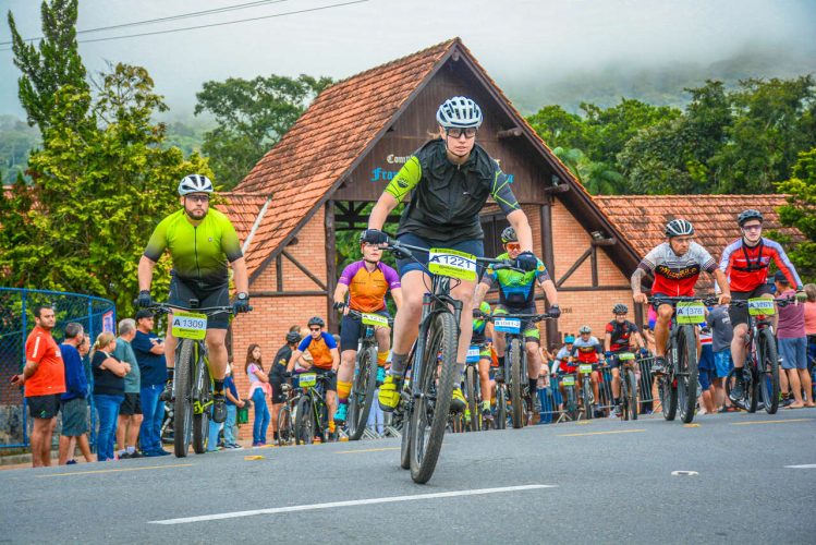 Mountain Bike: Desafio dos Rochas completa 10 anos em Pomerode - Guararema News