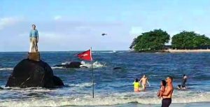 Bombeiros localizam corpo de banhista que sumiu em Barra Velha