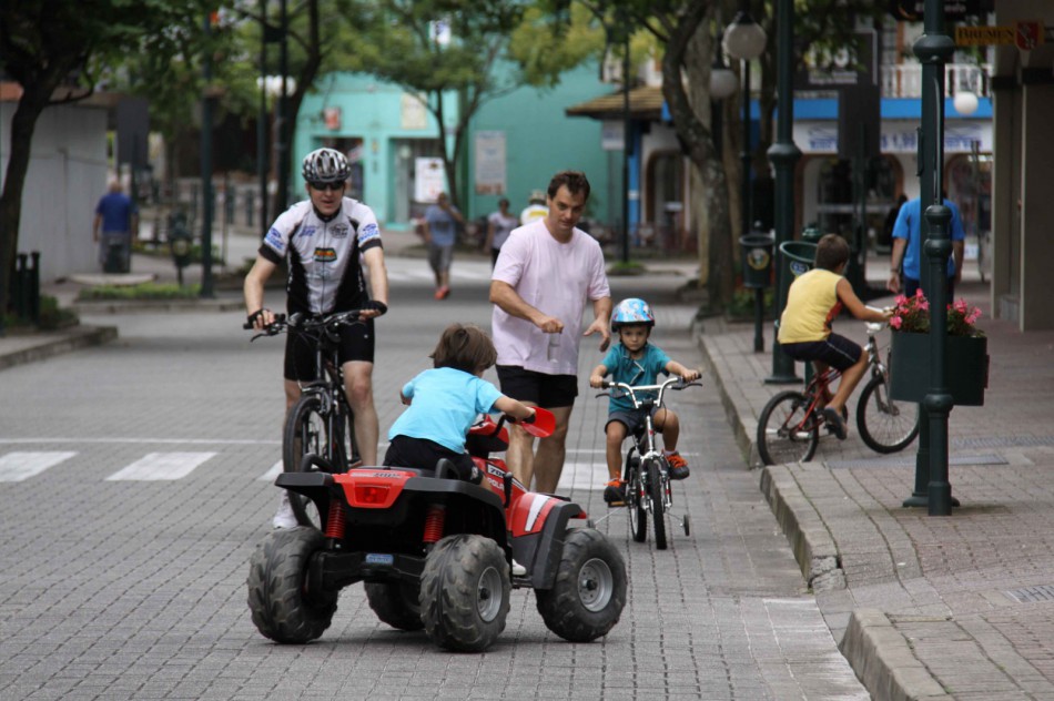 Sextou: confira programação cultural para o fim de semana em Blumenau