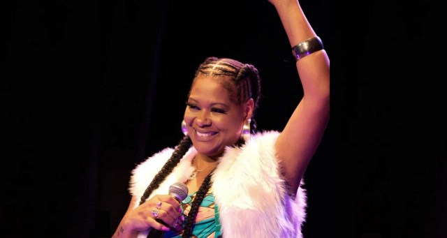 Morre em Florianópolis a cantora e sambista Dada Varella