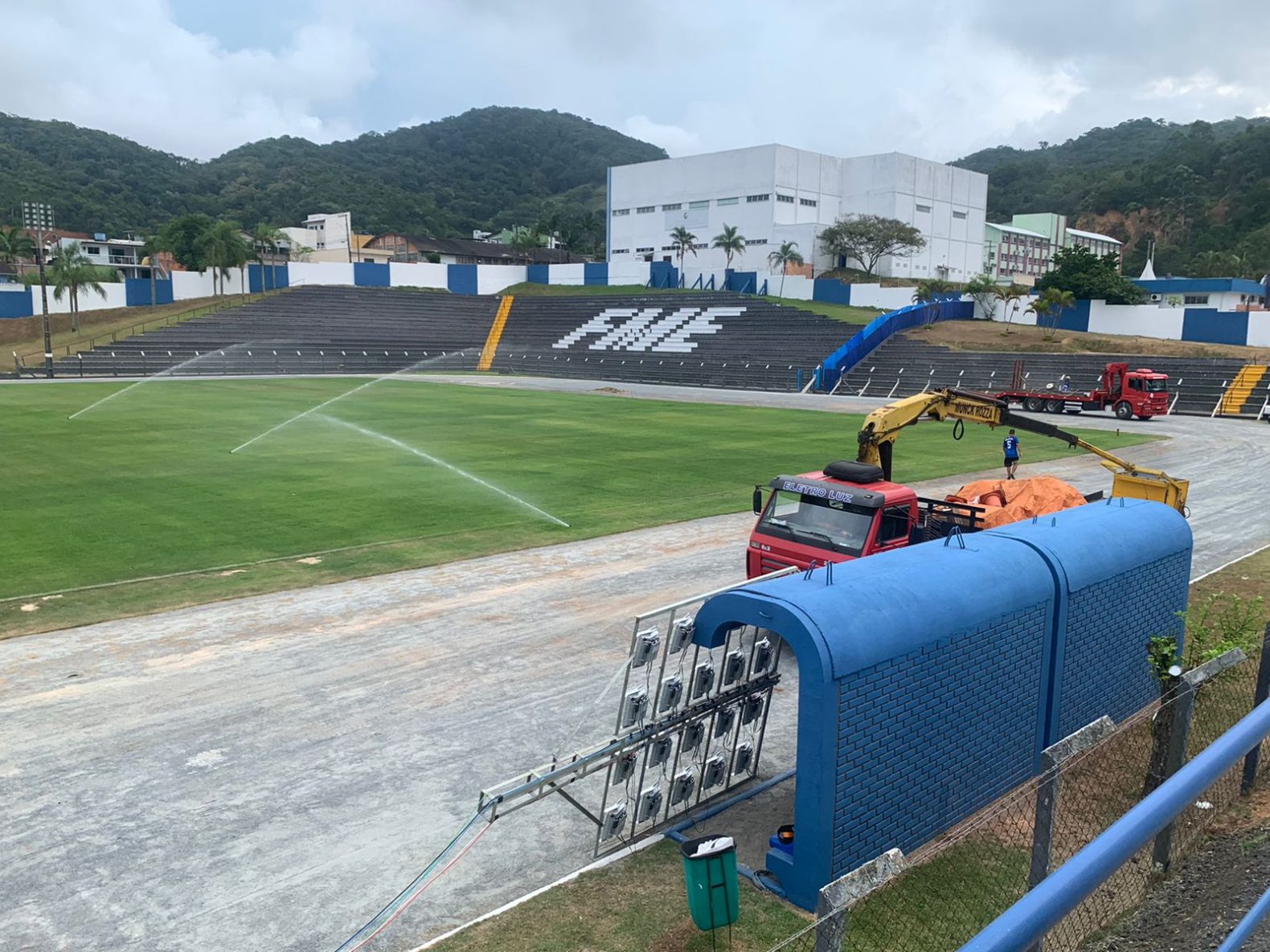 Brusque enfrenta o Joinville sem torcida e com portões fechados