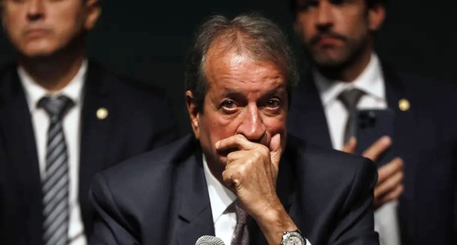 Valdemar volta para conter crise no PL