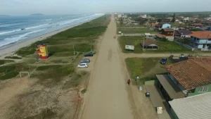 Justiça proíbe obra em terreno na Praia do Ervino, no Litoral Norte de SC