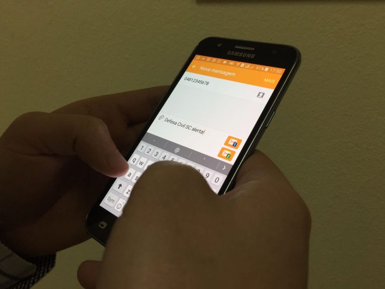 Guerra contra a dengue: Defesa Civil vai enviar SMS para conscientizar sobre a doença