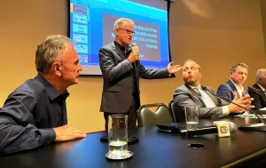 Fetrancesc aponta BR-101 “caótica” e prejuízo de meio bilhão por ano