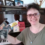 Pianista de SC relança obra sobre Chico Buarque nos 80 anos do compositor