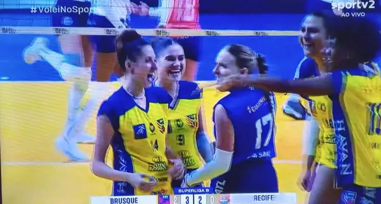 Abel Moda Vôlei supera o Recife e fica a uma vitória de voltar à elite