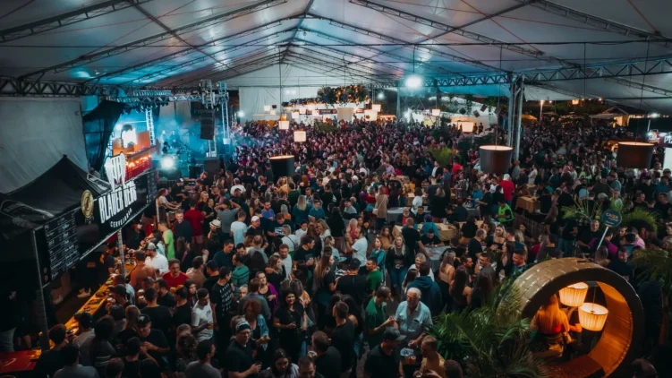 Festival das Cervejarias de Timbó começa nesta quinta; confira atrações