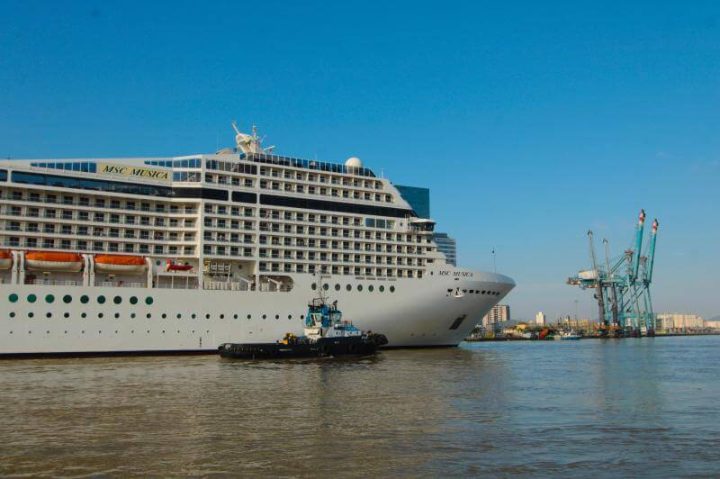 Itajaí tem recorde de atracações e turistas na temporada de cruzeiros