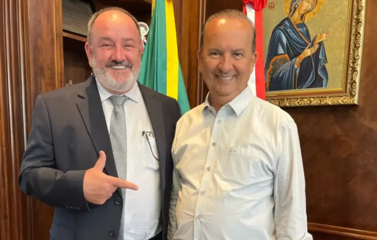 Governador afasta Roberto Salum do Procon, entre outros destaques