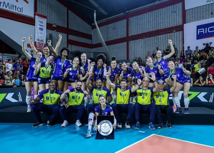 Abel Moda perde de virada e fica com o vice da Superliga B de Vôlei