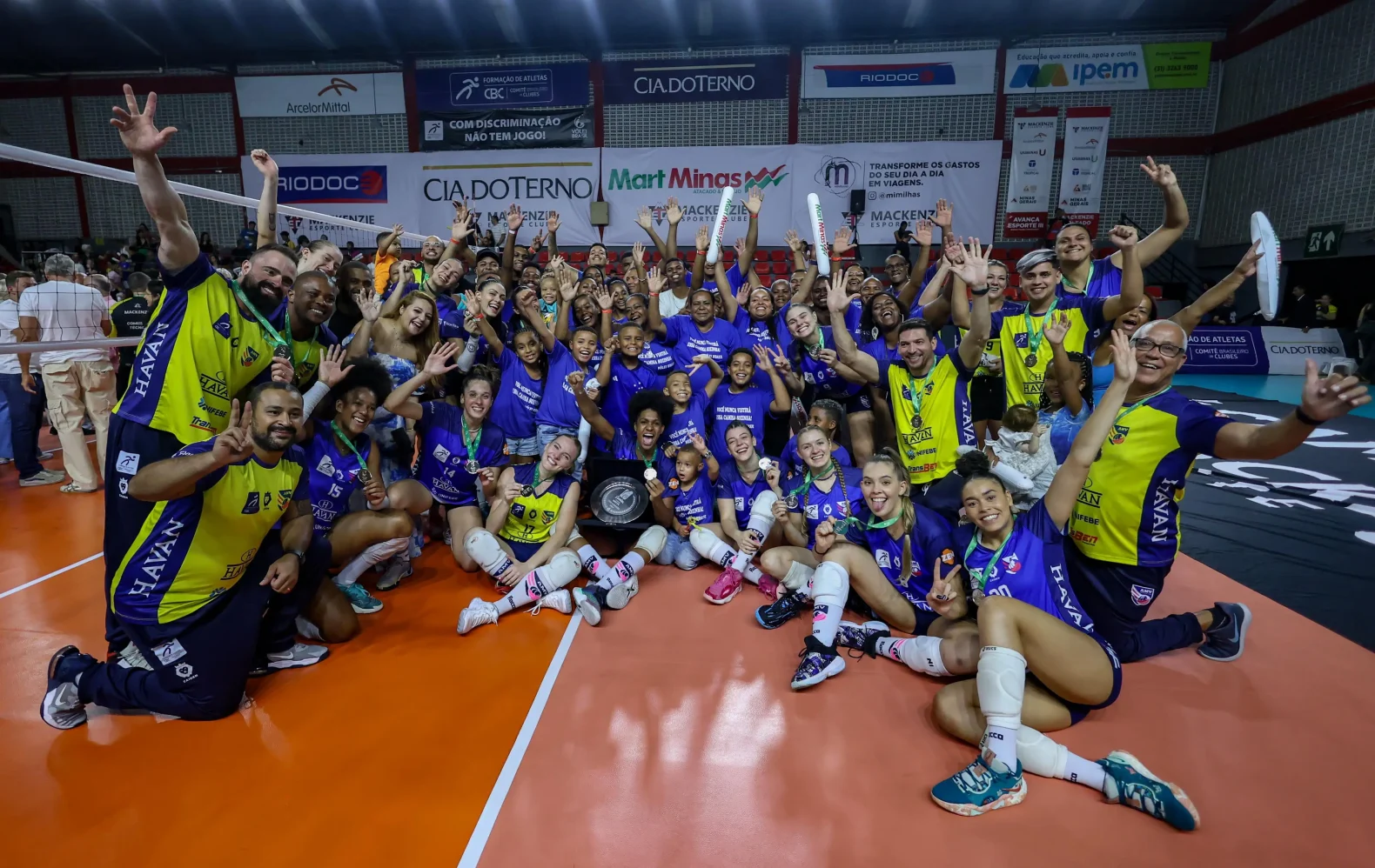O Abel Moda Vôlei, de Brusque, perdeu de virada para o Mackenzie cia do Terno, a decisão da Superliga B Feminina de Vôlei, disputada no começo da noite deste domingo (8), em Belo Horizonte.