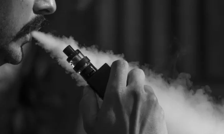 Saúde lança campanha de prevenção ao uso de cigarros eletrônicos
