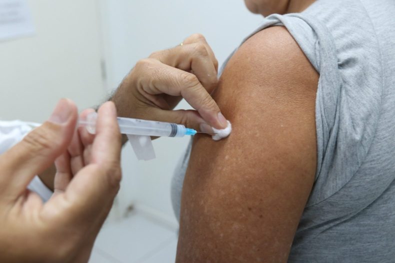 Dia D contra a Gripe vacina 115 mil pessoas no Estado