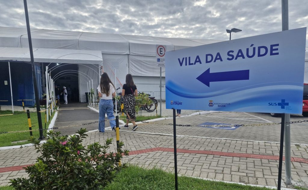 Centro de atendimento da dengue em Itajaí vai atender em novo horário