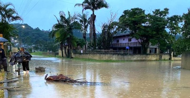 Chuva em Rio do Sul nas últimas 24 horas é a maior em oito anos
