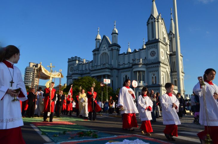 Florianópolis terá trânsito alterado no feriado de Corpus Christi