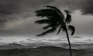 Ciclone traz risco de tempestades e ventos de 100 km/h ao Sul