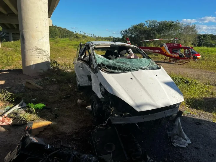 Acidente na BR-470 em Ilhota mobiliza bombeiros e Arcanjo-03