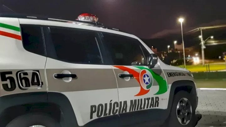 Ex-marido é preso por descumprimento de medida protetiva em Itajaí