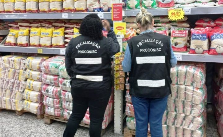 Procon monitora e orienta comerciantes sobre produtos do RS