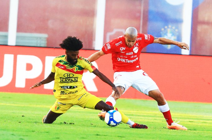 Brusque empata em Goiânia e chega ao 8º jogo seguido sem vencer