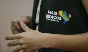 Alesc recebe 543 profissionais do Programa Mais Médicos