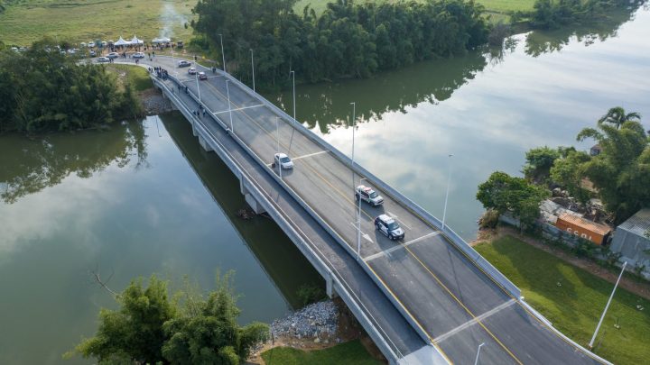Inaugurada nova ponte de concreto sobre o Rio Cubatão na Grande Florianópolis