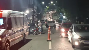 Blumenau reforça segurança no trânsito com blitz noturna
