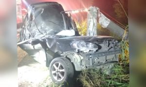 Motorista morre após bater em poste em rodovia do Vale do Itajaí