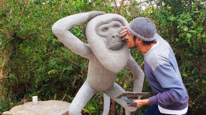 Lagoa do Peri ganha monumento que celebra fim da extinção do bugio-ruivo