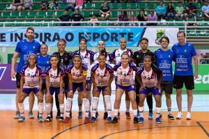 Barateiro Brusque e Female disputam clássico feminino de SC em Chapecó