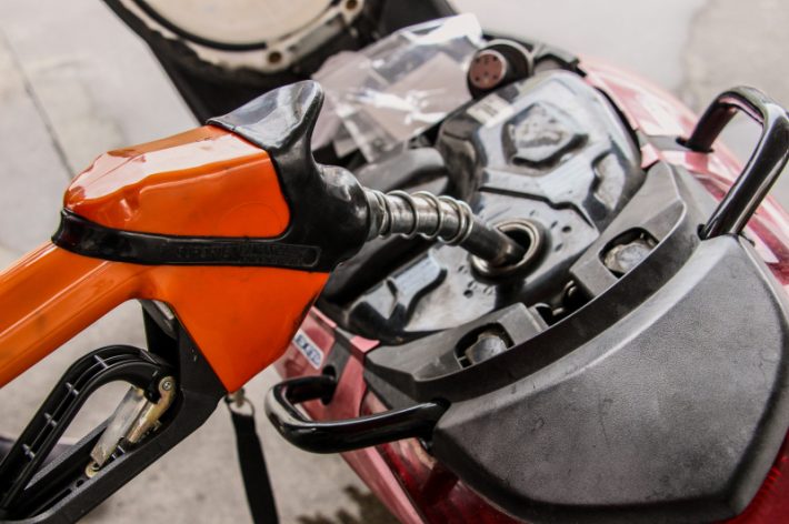 Gasolina e derivados registram aumento de preço em Itajaí