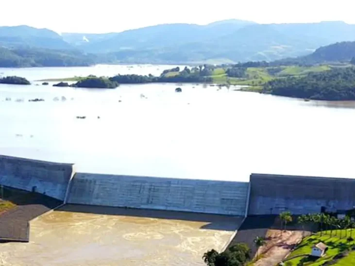Governo de SC se manifesta sobre projeto das barragens