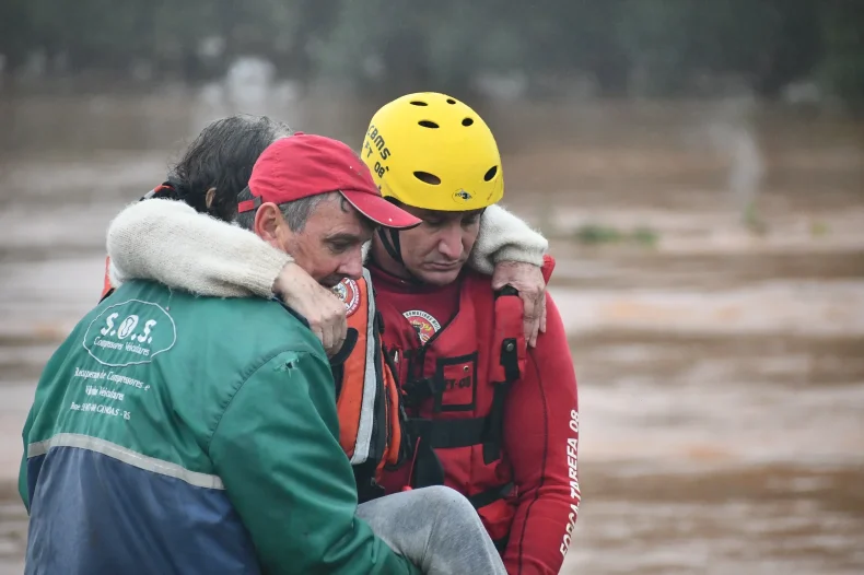 Corpo de Bombeiros catarinense finaliza missão no RS