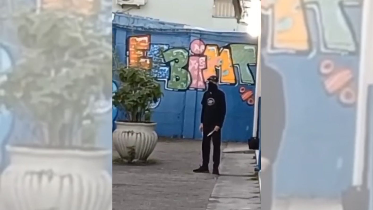 Vídeo: adolescente esfaqueia colega em escola de SC