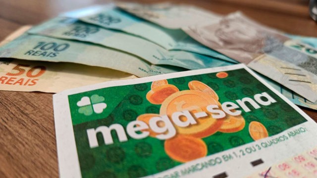 Lucros de R$ 55 mil: dois apostadores de SC acertam quina da Mega