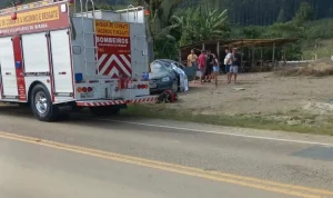 Idoso capota o carro e morre na SC-491 no Alto Vale