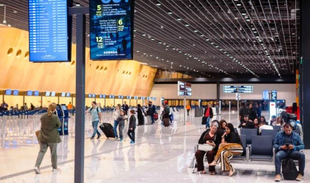 Floripa Airport vai sortear viagem internacional no Dia dos Pais