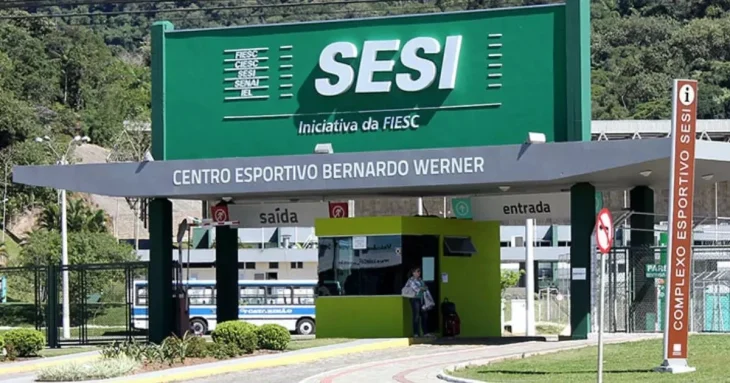 Deputados aprovam transferência do Sesi para a Prefeitura