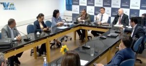 Procurador que comandou cassação de vereador emprega filha no gabinete do suplente