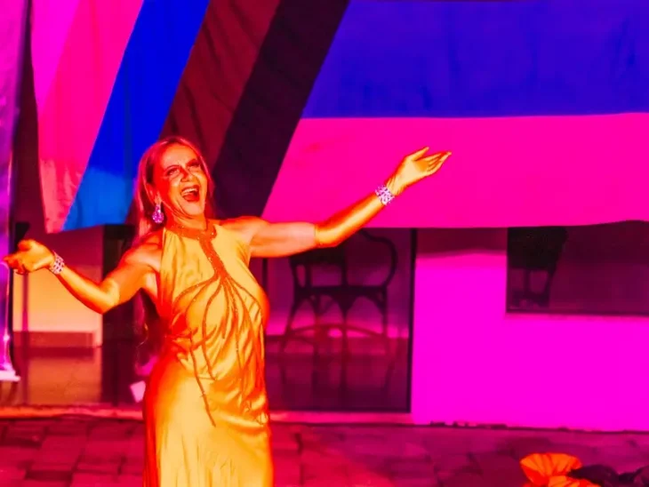 Blumenau: hoje tem Sarau de Artistas no Teatro Carlos Gomes