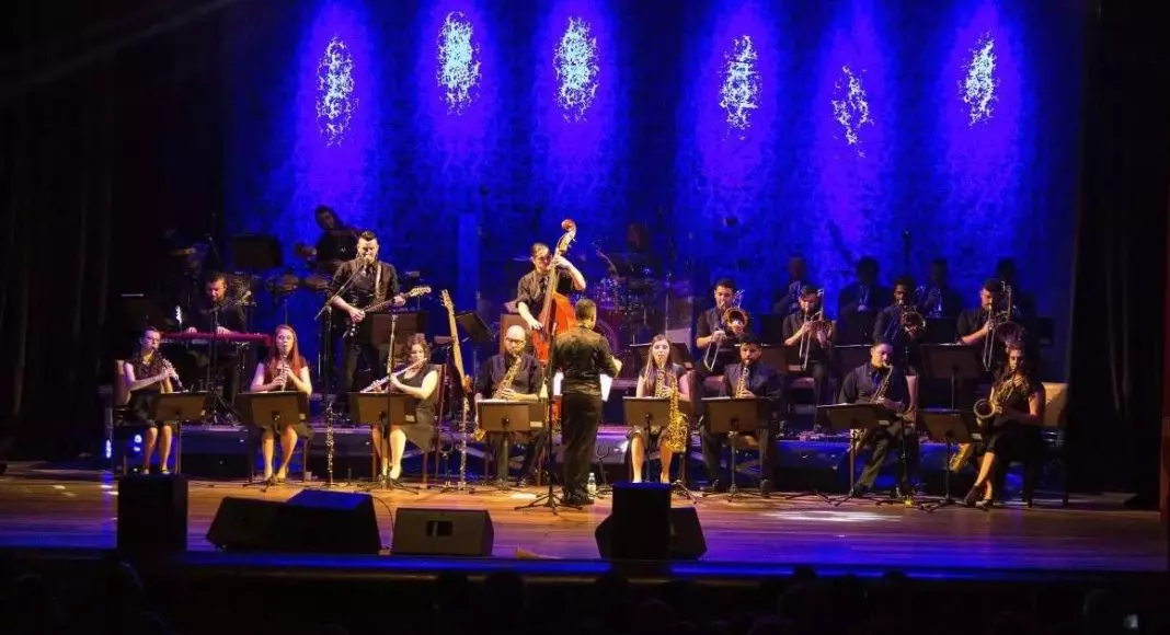 Banda Municipal de Blumenau celebra 62 anos com show no Carlos Gomes